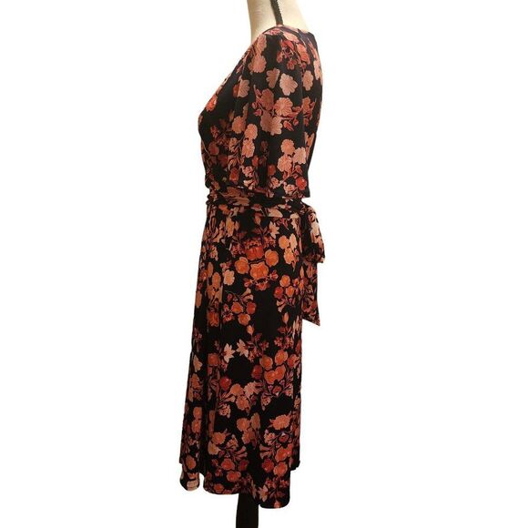 Julie Dillon Zaylee Faux Wrap Knit Dress in Floral, Size 4 - Picture 4 of 6